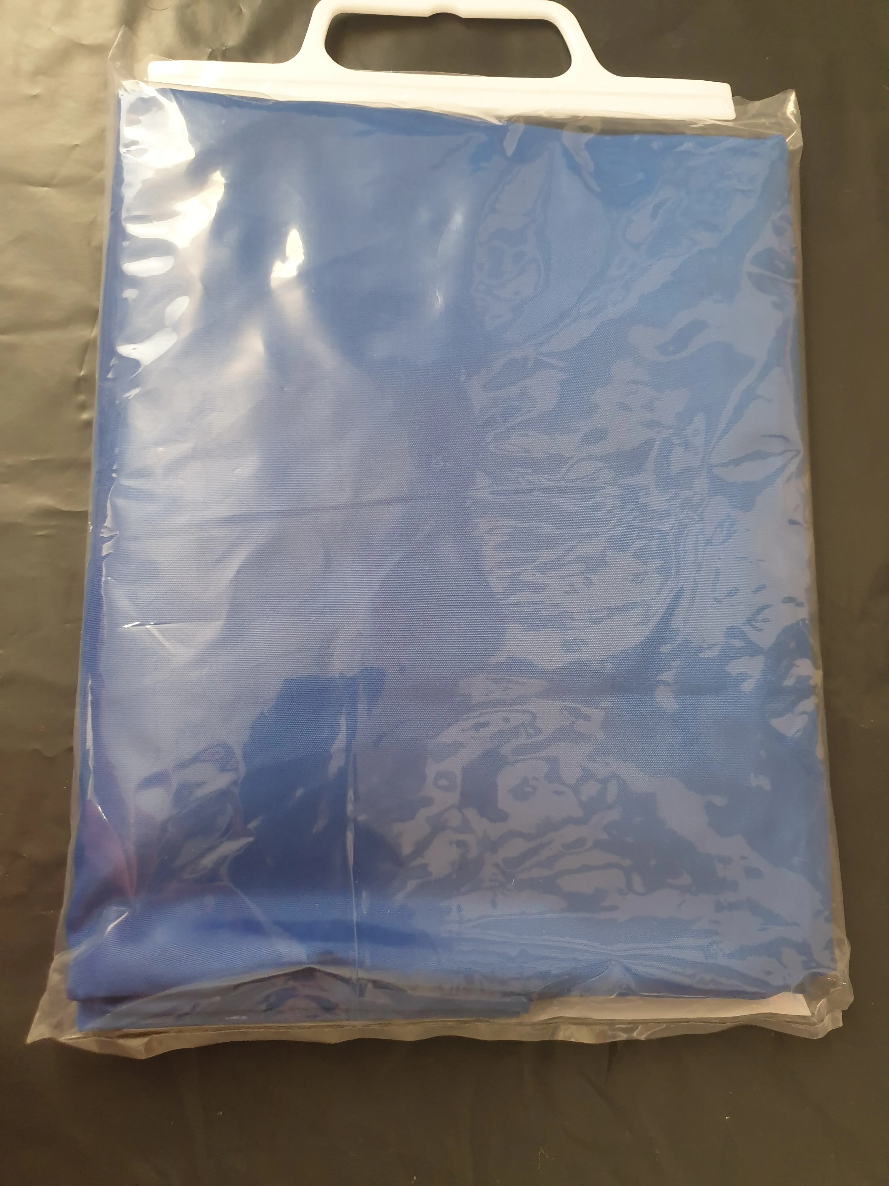 ❇ NEW IN PACKAGING ❇  Blue Hay Carry FREE POSTAGE 🟢