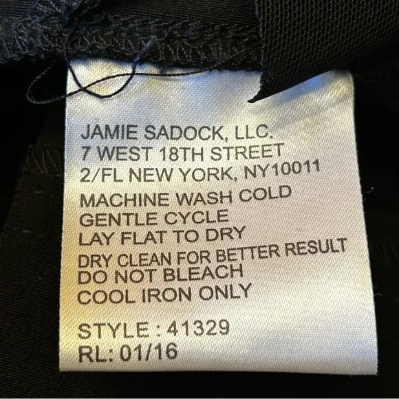 2 Pairs of Jamie Sadock Women’s Golf Shorts Sz 8 Khaki Tan &amp; Black NWOT