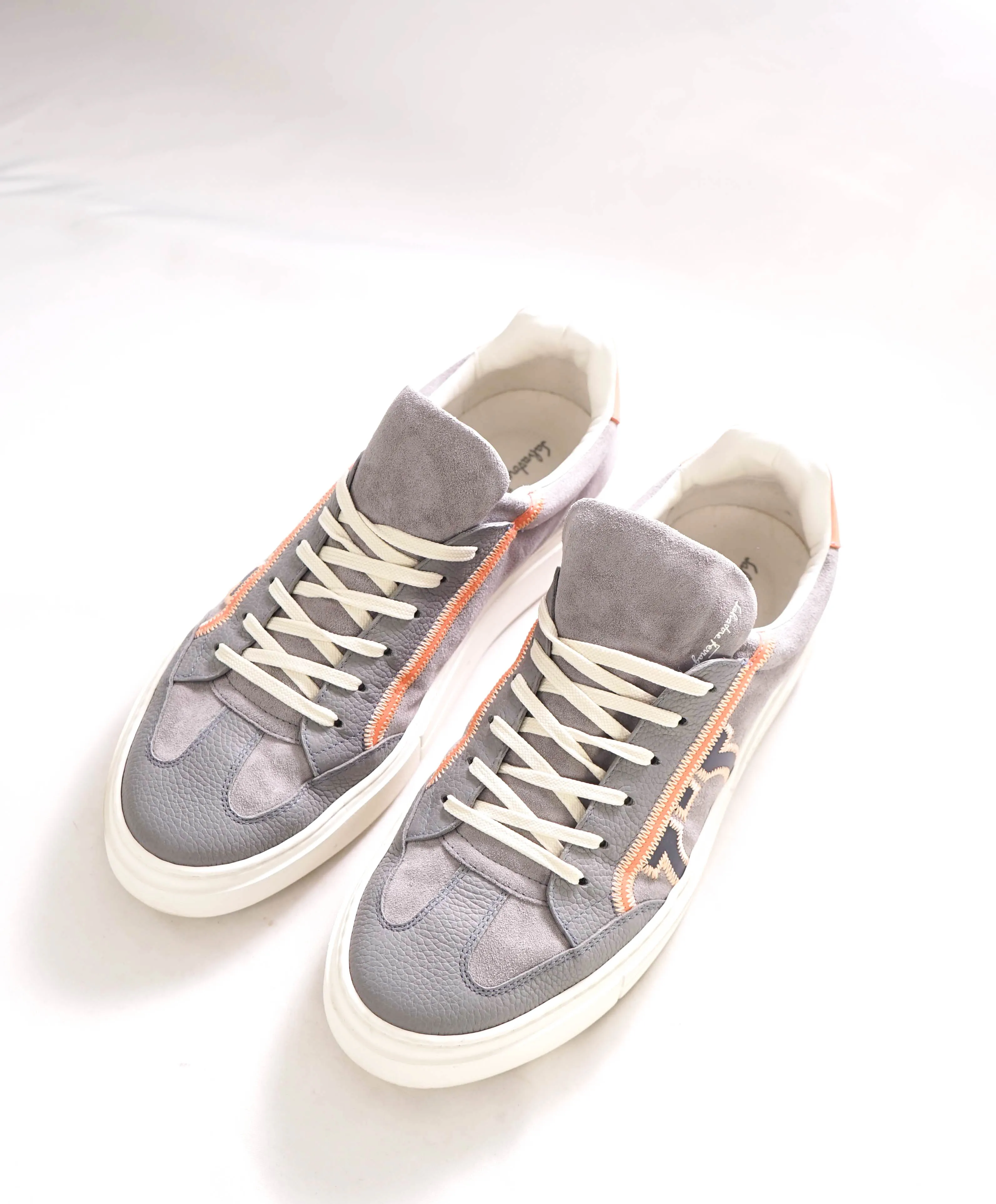 $750 SALVATORE FERRAGAMO - *BORG 5* Gray/Salmon Gancini Sneaker - 10 M US