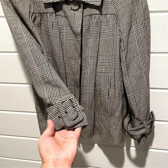 Banana Republic Short Plaid 4 Button Swing Jacket Pea Coat Wool Blend Lined Sz M