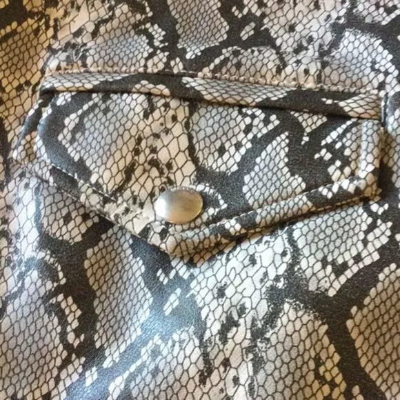 Blank NYC‎ Break Away Snakeskin Moto Jacket Size Med NWT