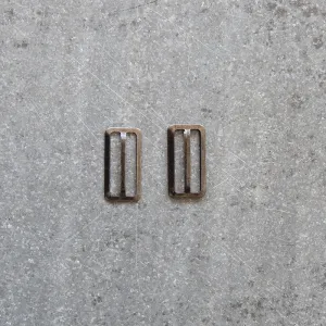 Bowtie Hardware