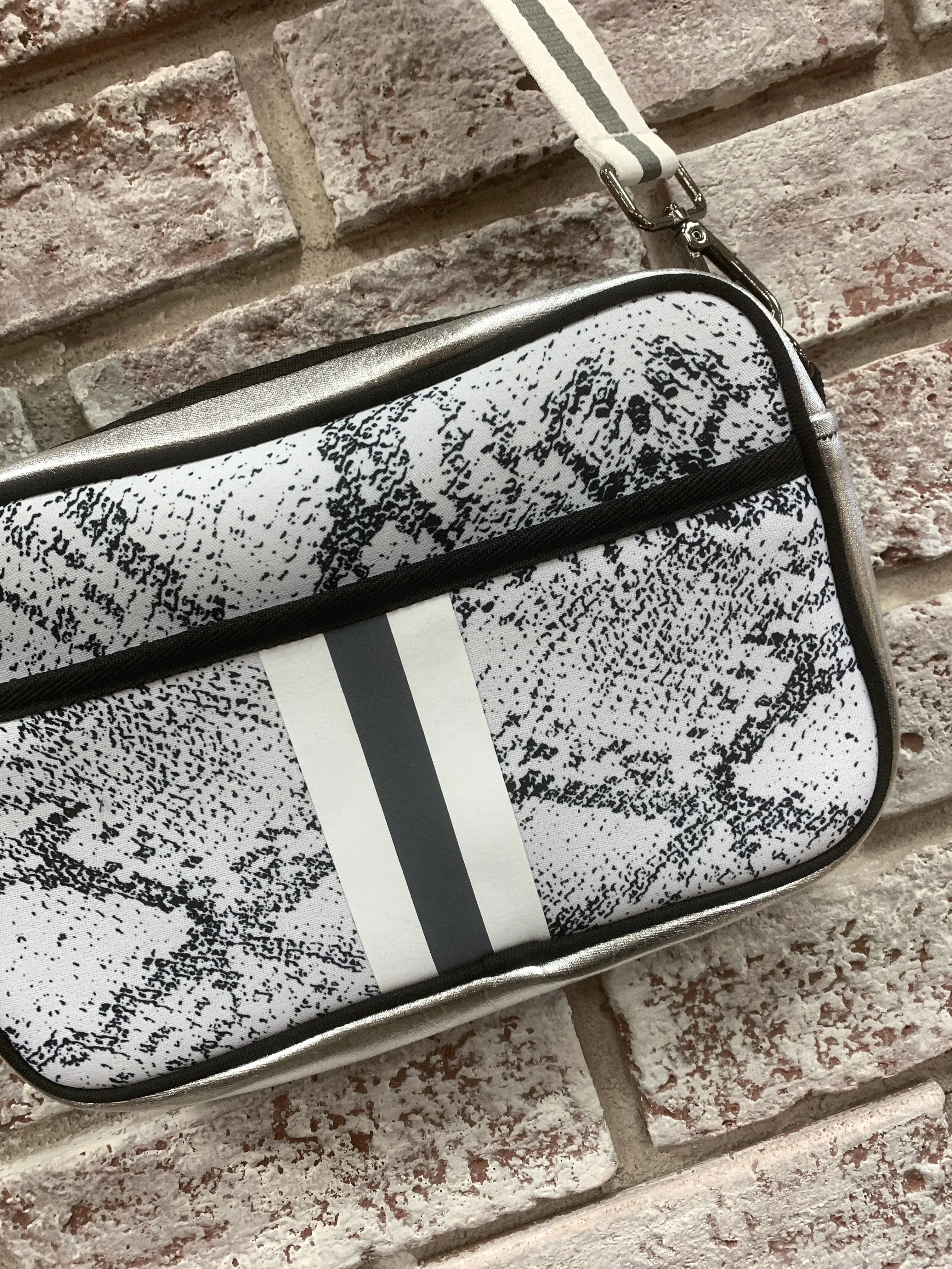 Cam Neoprene Camera Bag