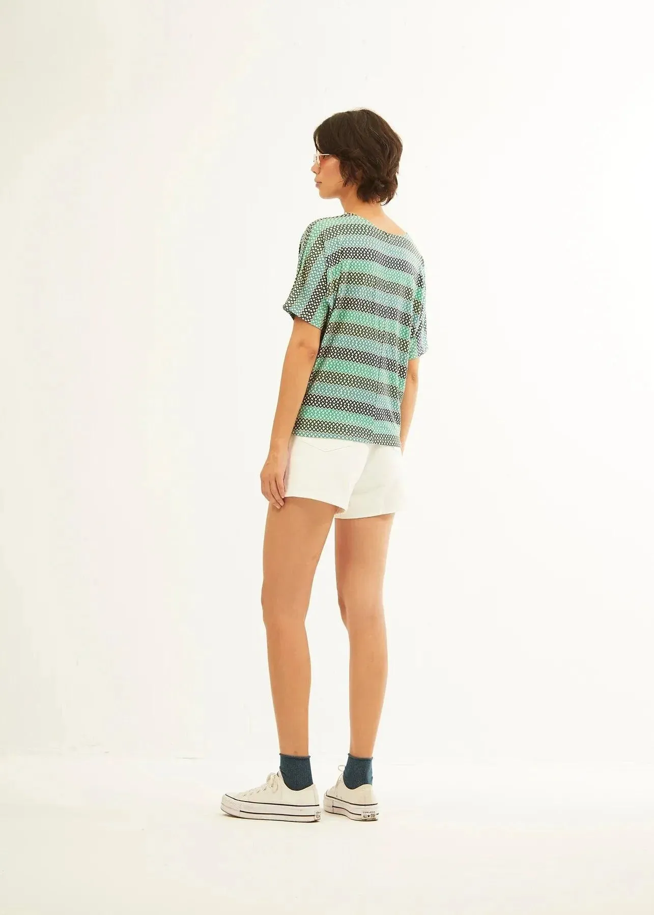 Camiseta Xantik Oversize Accordion Fresh