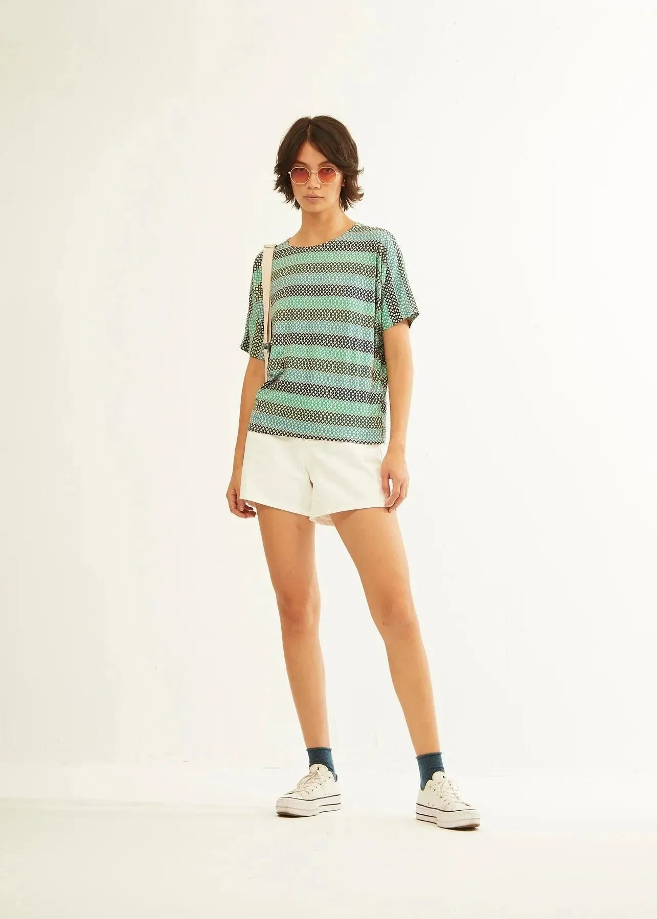 Camiseta Xantik Oversize Accordion Fresh