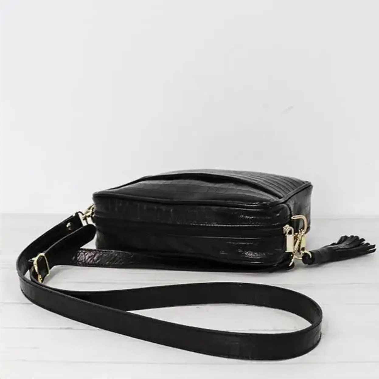 Carlota Crossbody Bag in Black