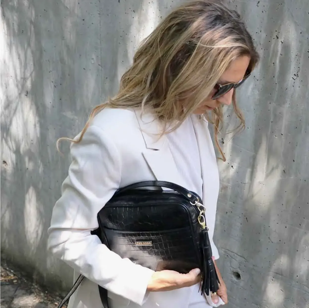 Carlota Crossbody Bag in Black