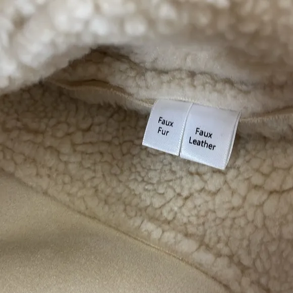 Catherine’s faux fur Sherpa jacket large