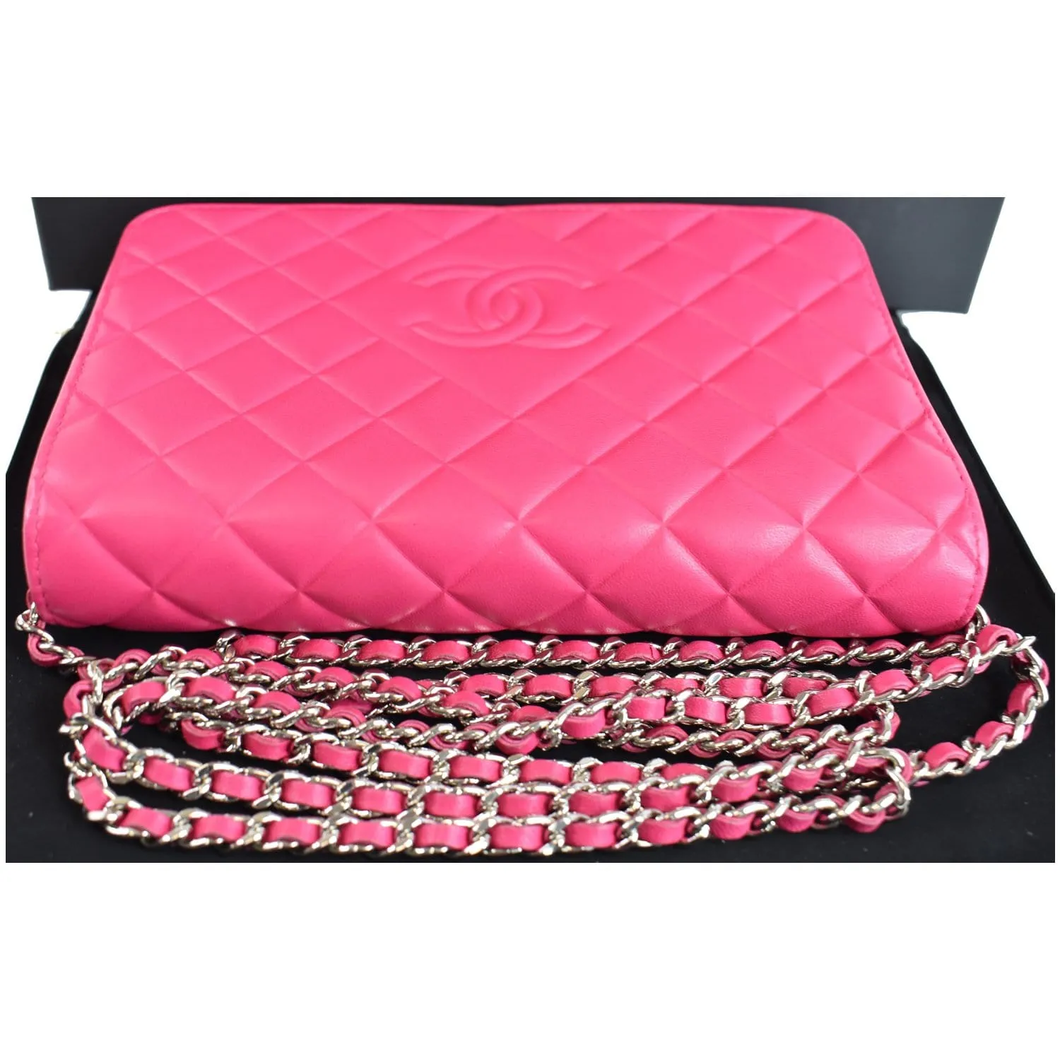 CHANEL Quilted Diamond CC Wallet On Chain WOC Crossbody Bag Fuchsia