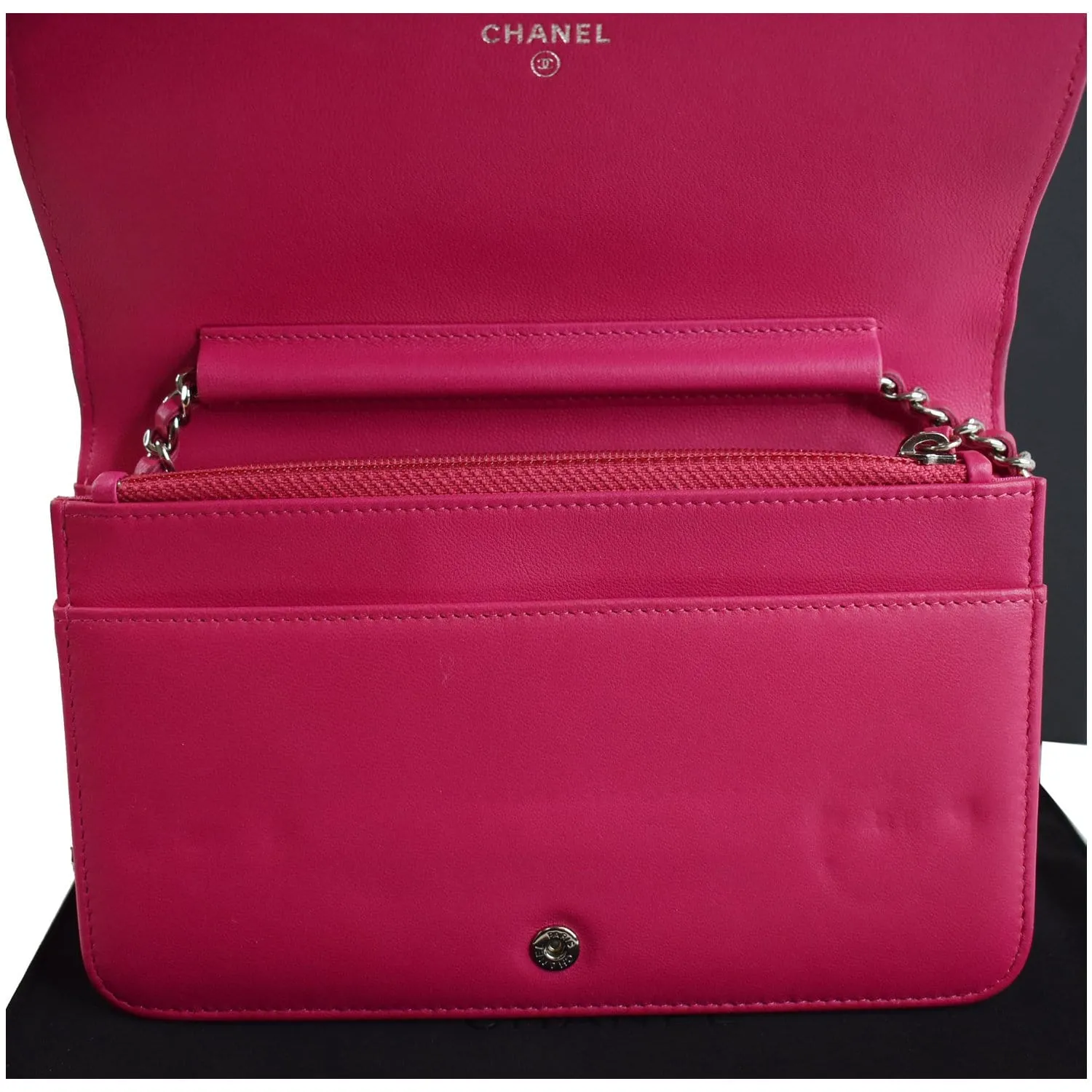CHANEL Quilted Diamond CC Wallet On Chain WOC Crossbody Bag Fuchsia