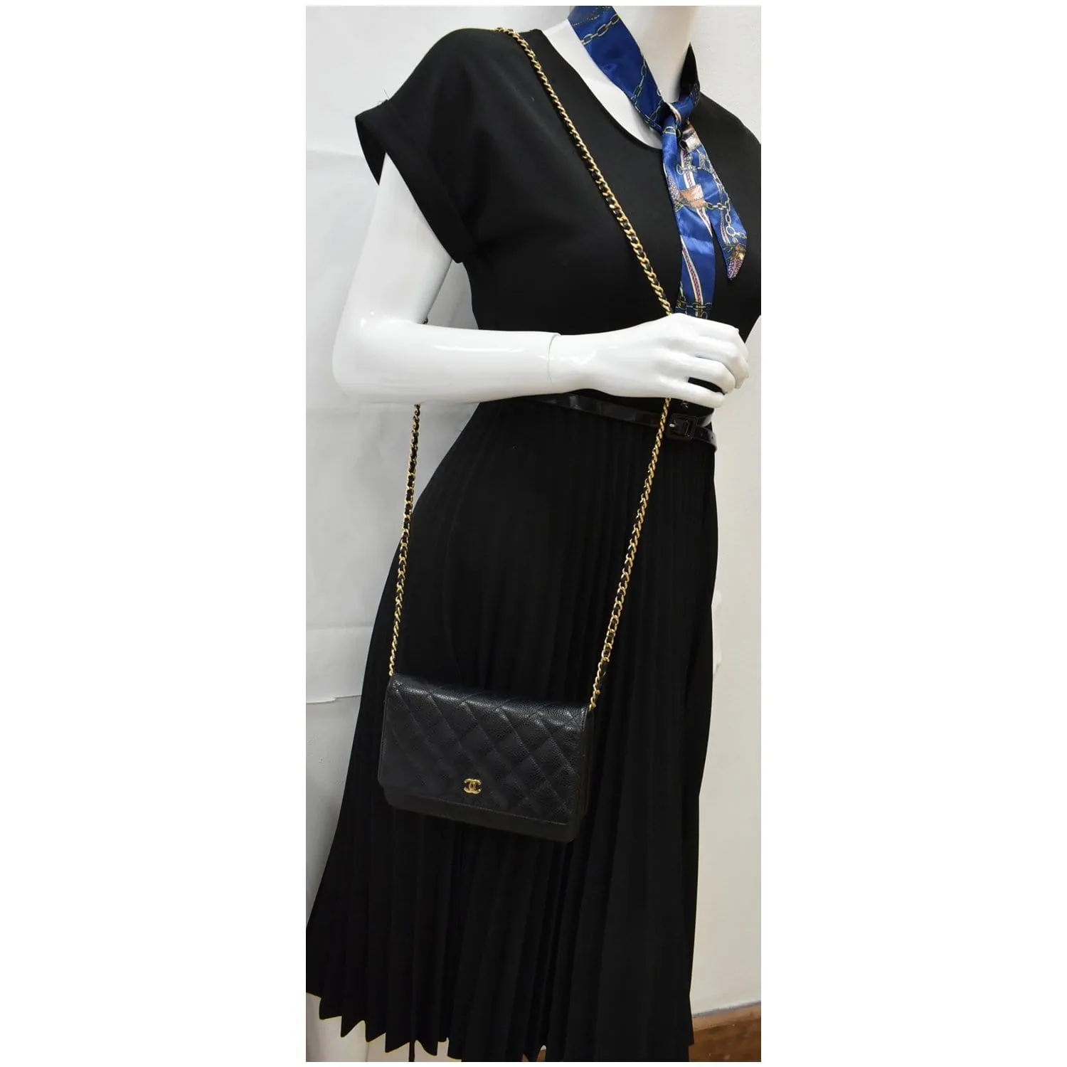 CHANEL Wallet on Chain WOC Caviar Leather Crossbody Bag Black