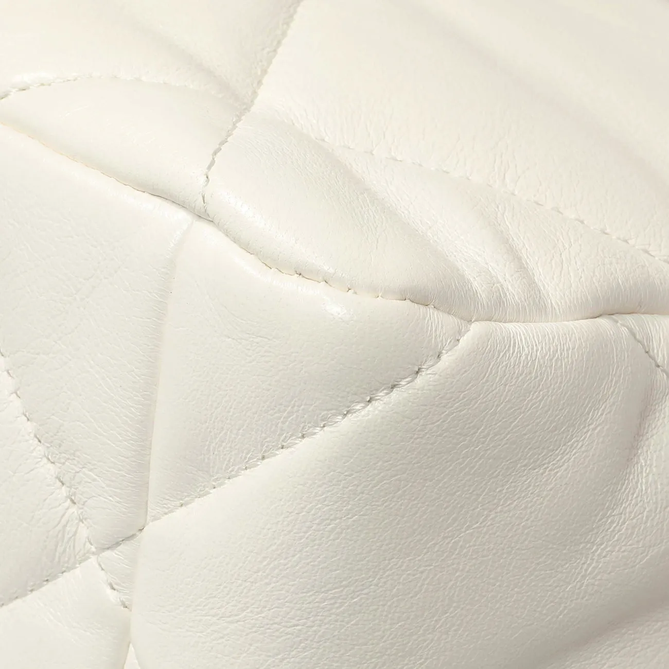 Chanel White Quilted Lambskin Large 19 Flap
