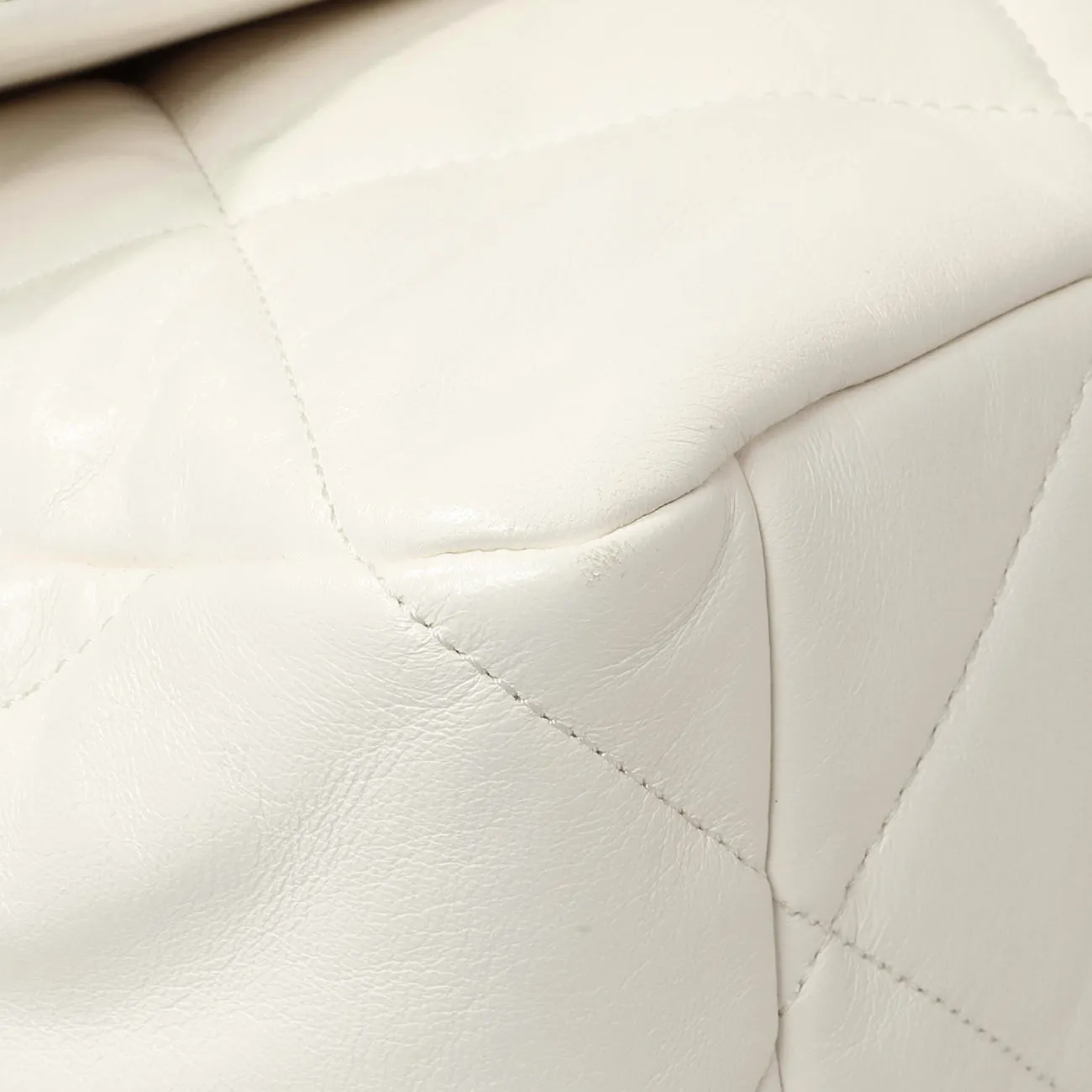 Chanel White Quilted Lambskin Large 19 Flap