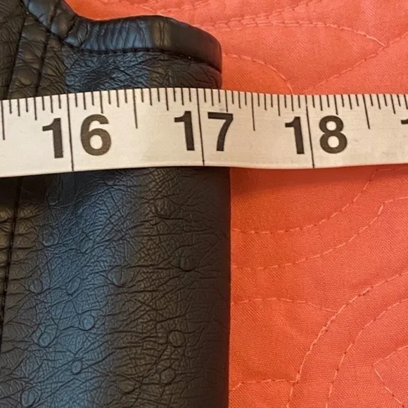 Christina Boy Meets GirlBlack Veganleather Zipper Sleeveless Vest Size Small