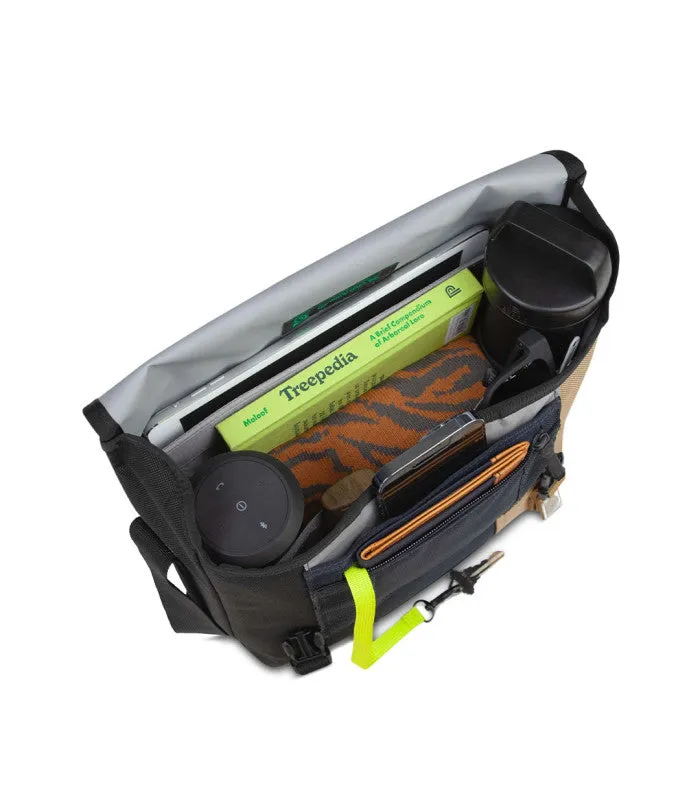 Classic Messenger Sling Bag 6L