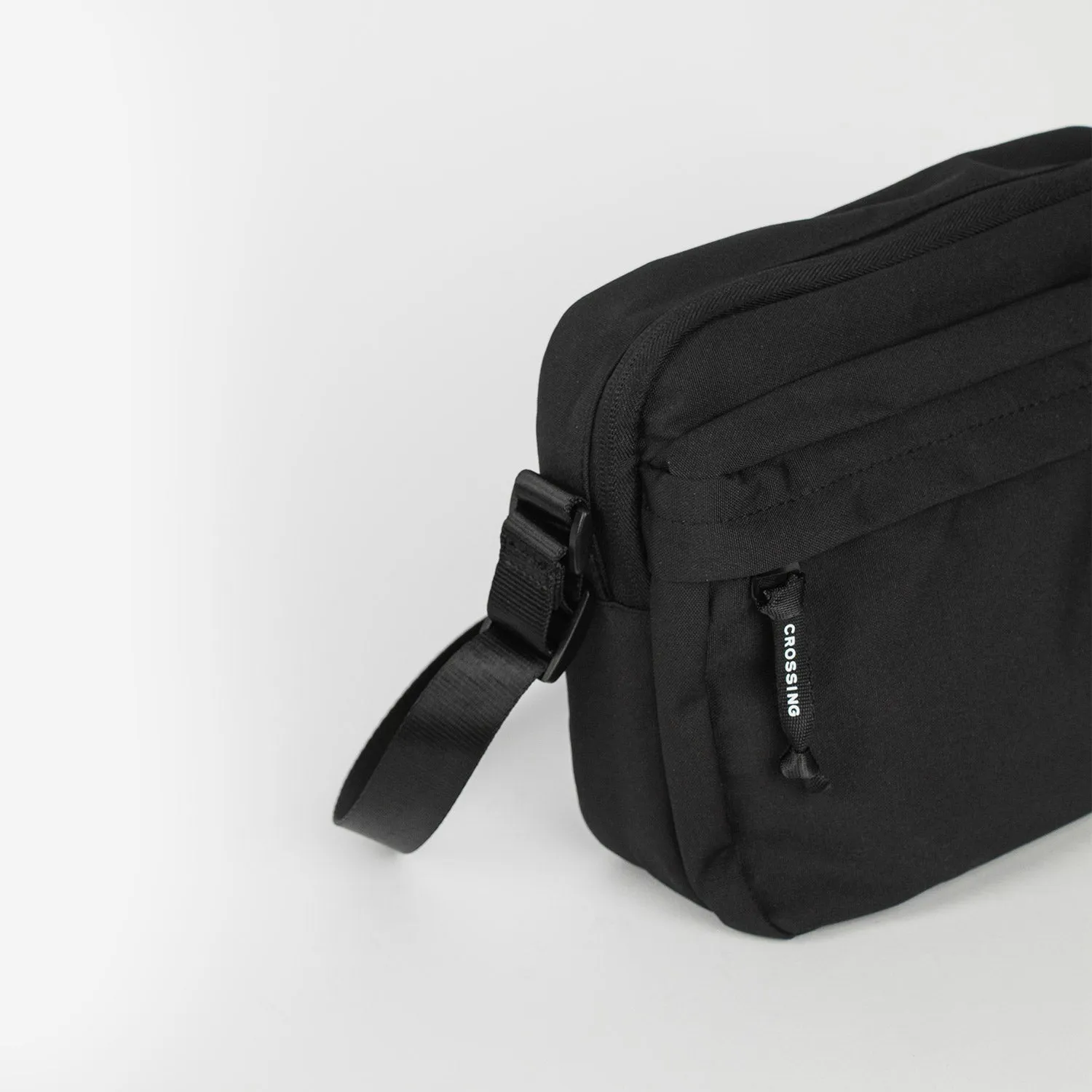 Crossing Jet Set Anti-Theft Multi-Sling with RFID