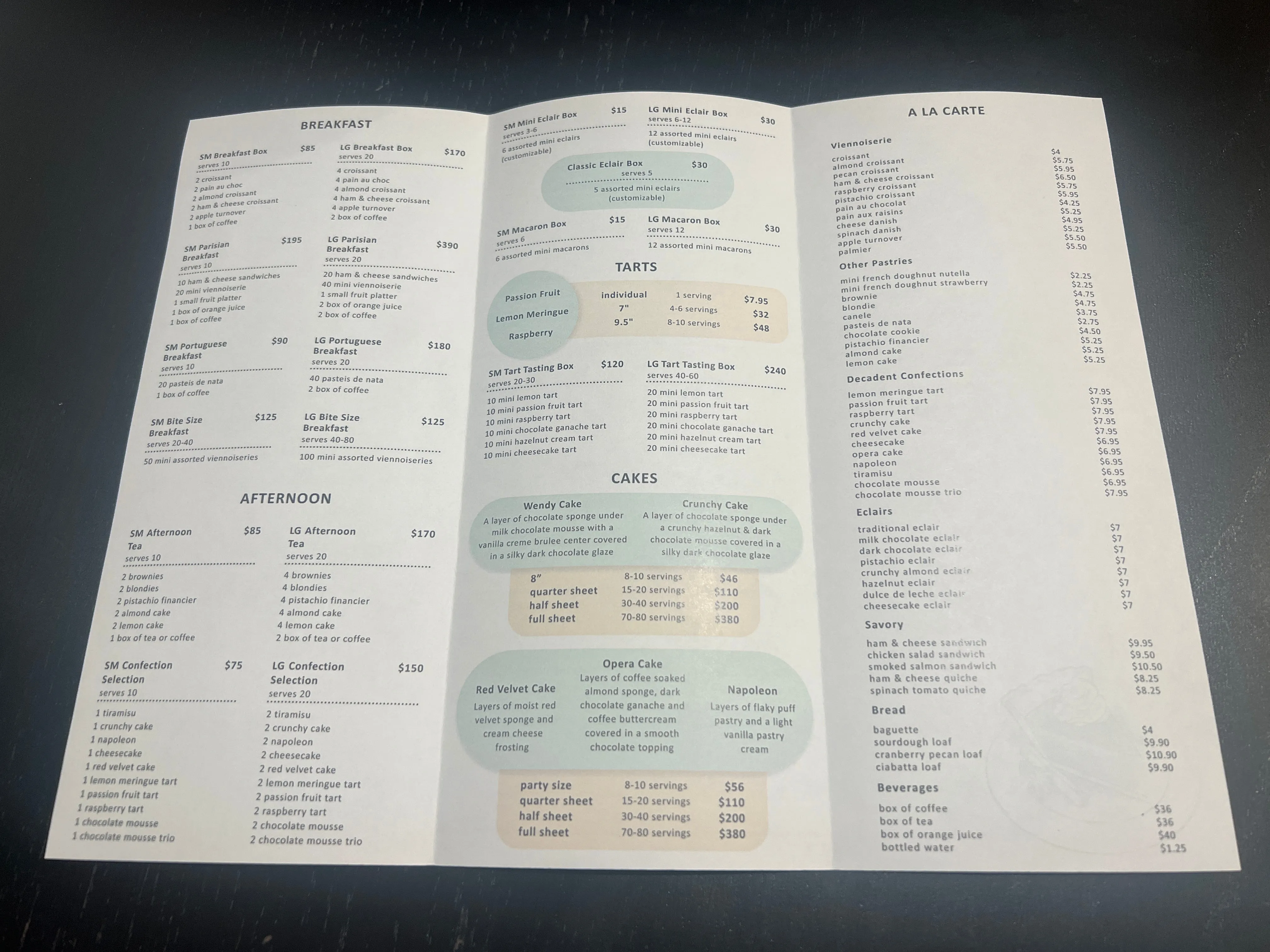 Custom Tri-Fold Brochures