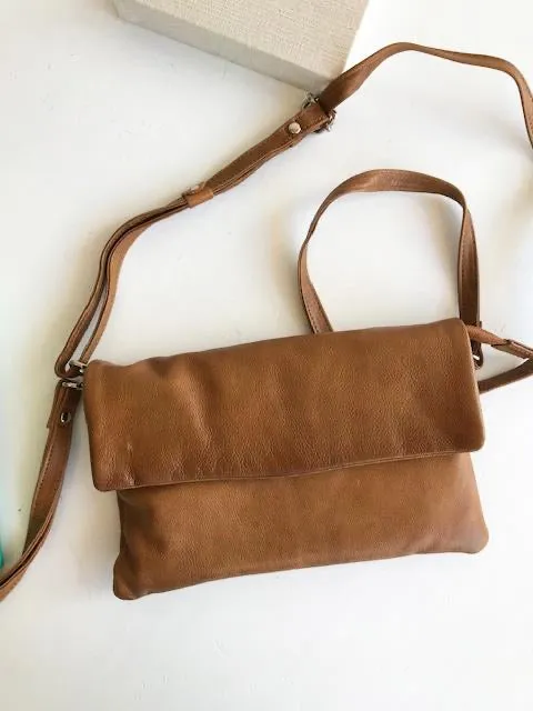 DUSKY ROBIN: LUCIE CLUTCH/BAGS
