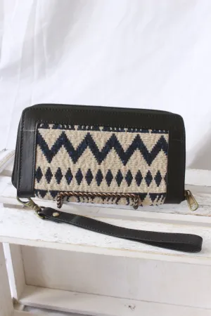 Embroidered wallet