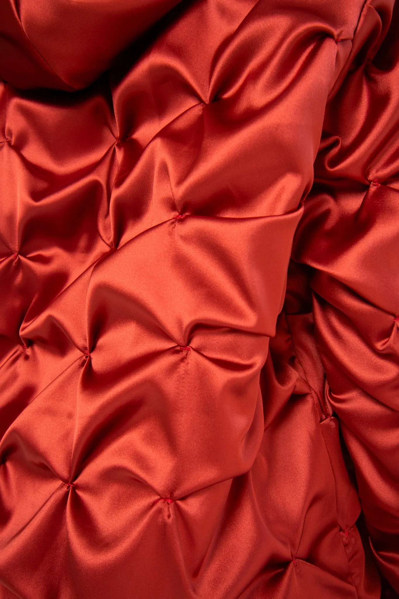 FLUIDITY RED HOODIE