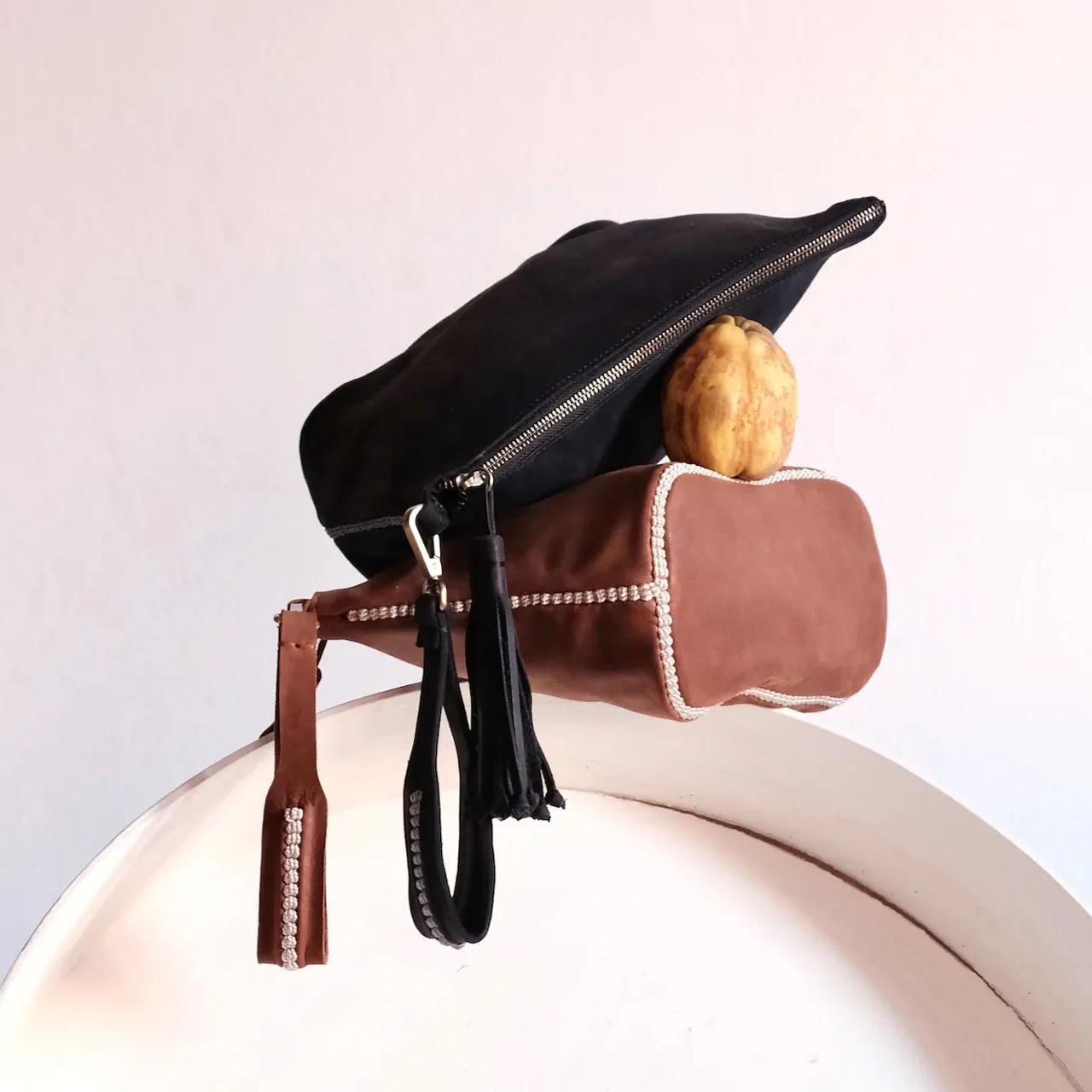 Fwd: HAMIMI: SARMA TASSLE CLUTCH