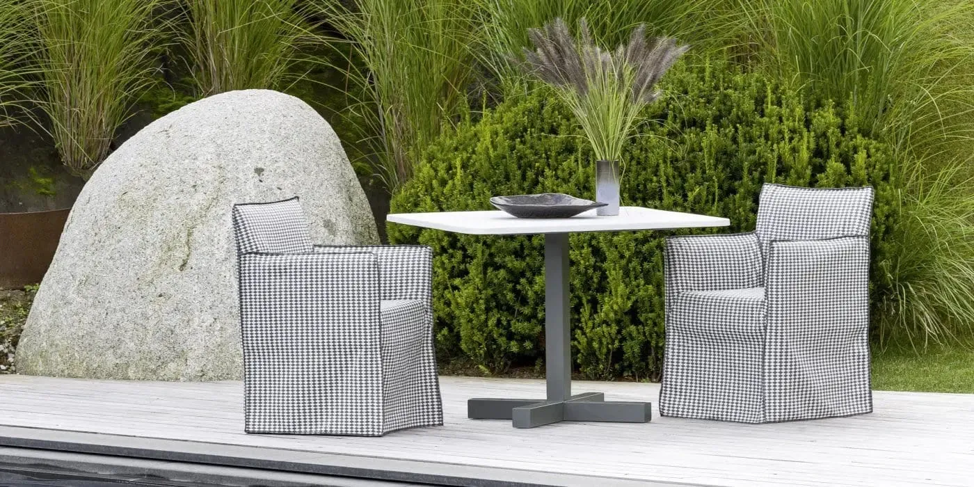 Ghost Out 25 - Outdoor Armchair