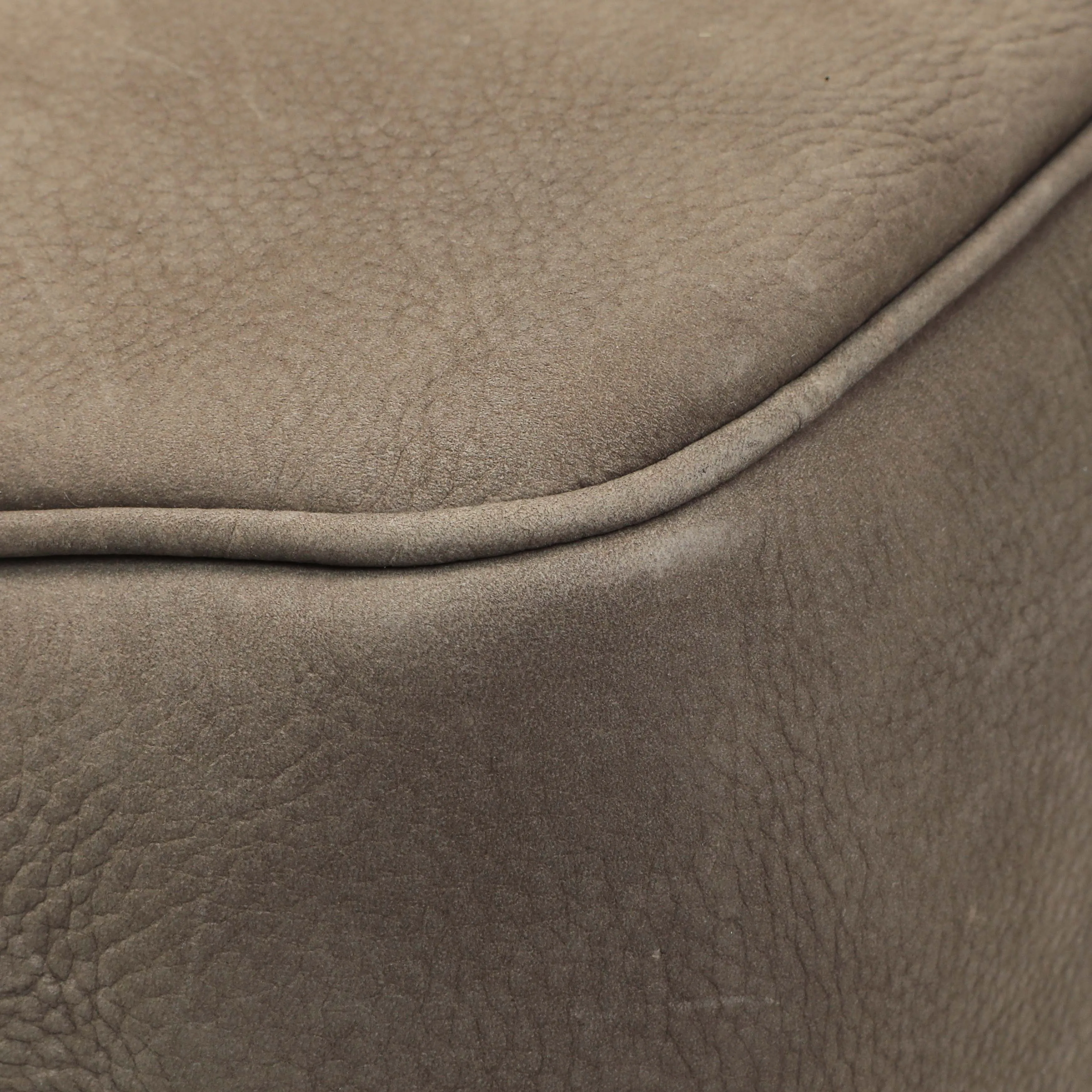 Gucci Grey Vitello Range Medium Soho Bowler