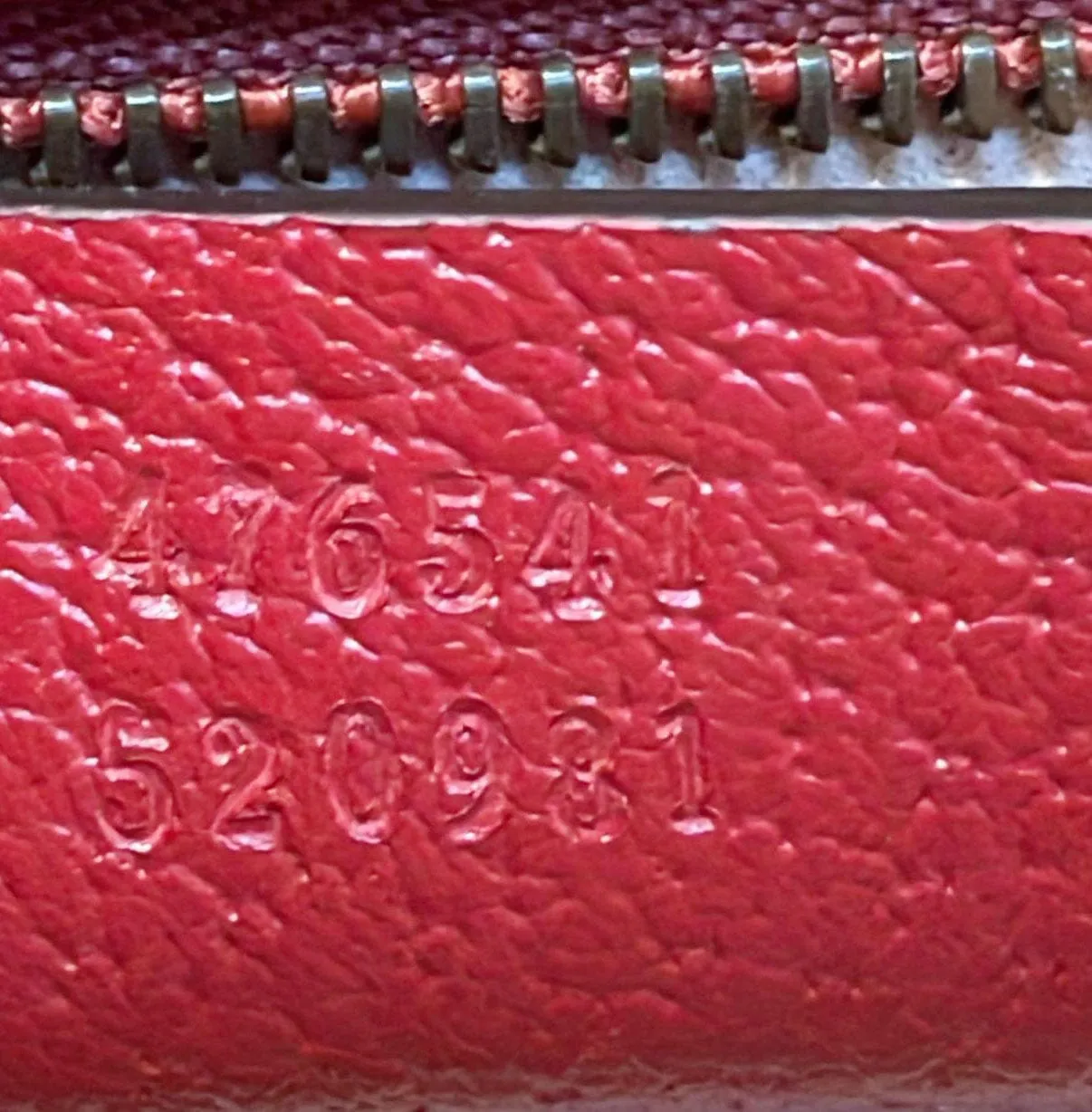 GUCCI Queen Margaret Bee GG Supreme Canvas Shoulder Bag Red 476541