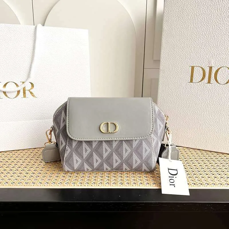 Hand Bag w/ box