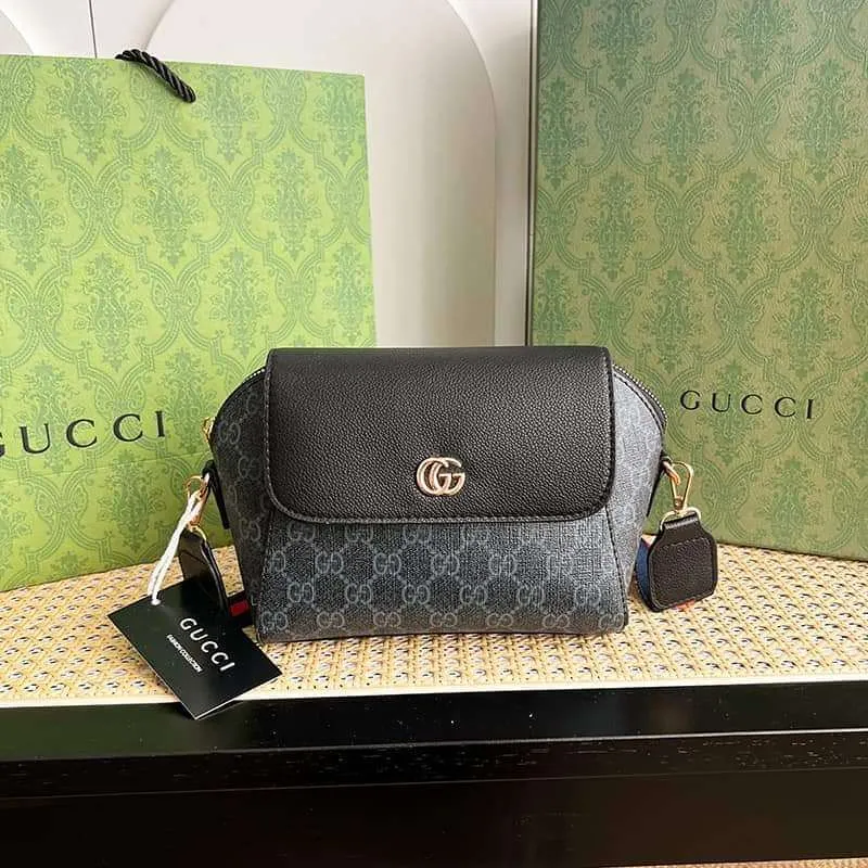 Hand Bag w/ box