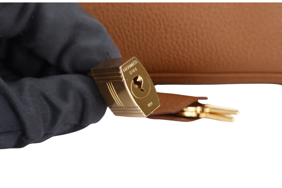 HERMES BIRKIN 25 GOLD TOGO GOLD HARDWARE STAMP X (2016} WITH LOCK & KEYS, RAINCOAT AND DUST COVER