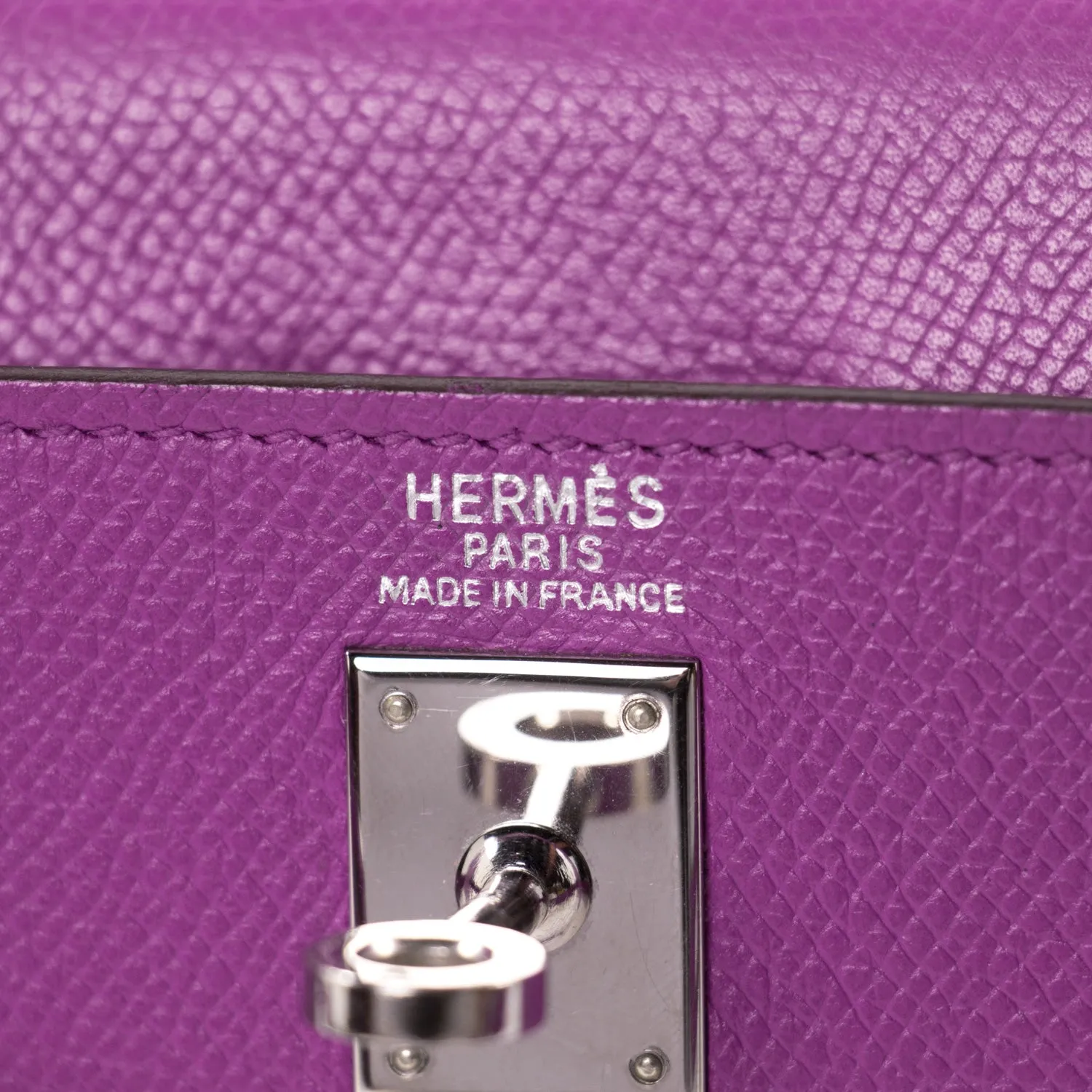 Hermès Kelly 25 Retourne Violet Courchevel