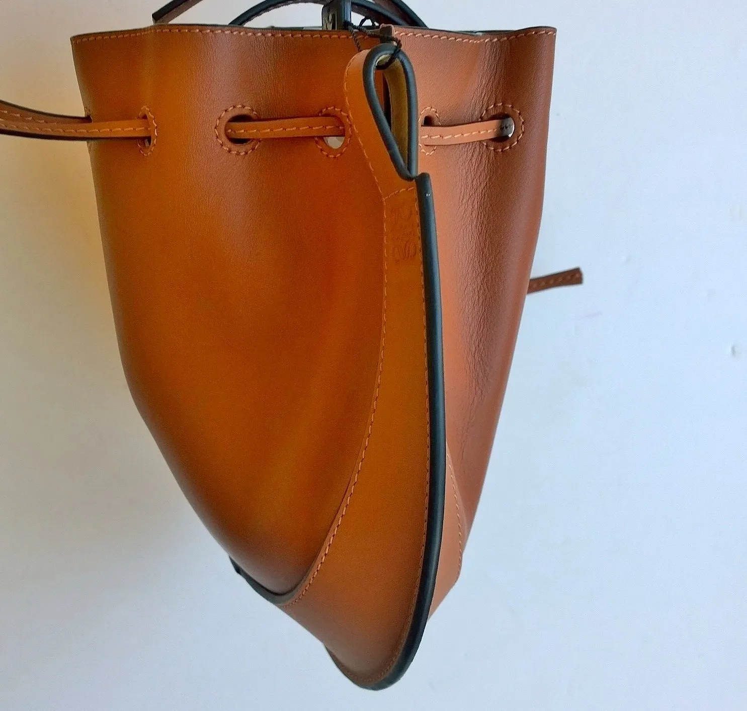 Loewe Horseshoe Small Handbag in Tan Brown New with Tags Bag