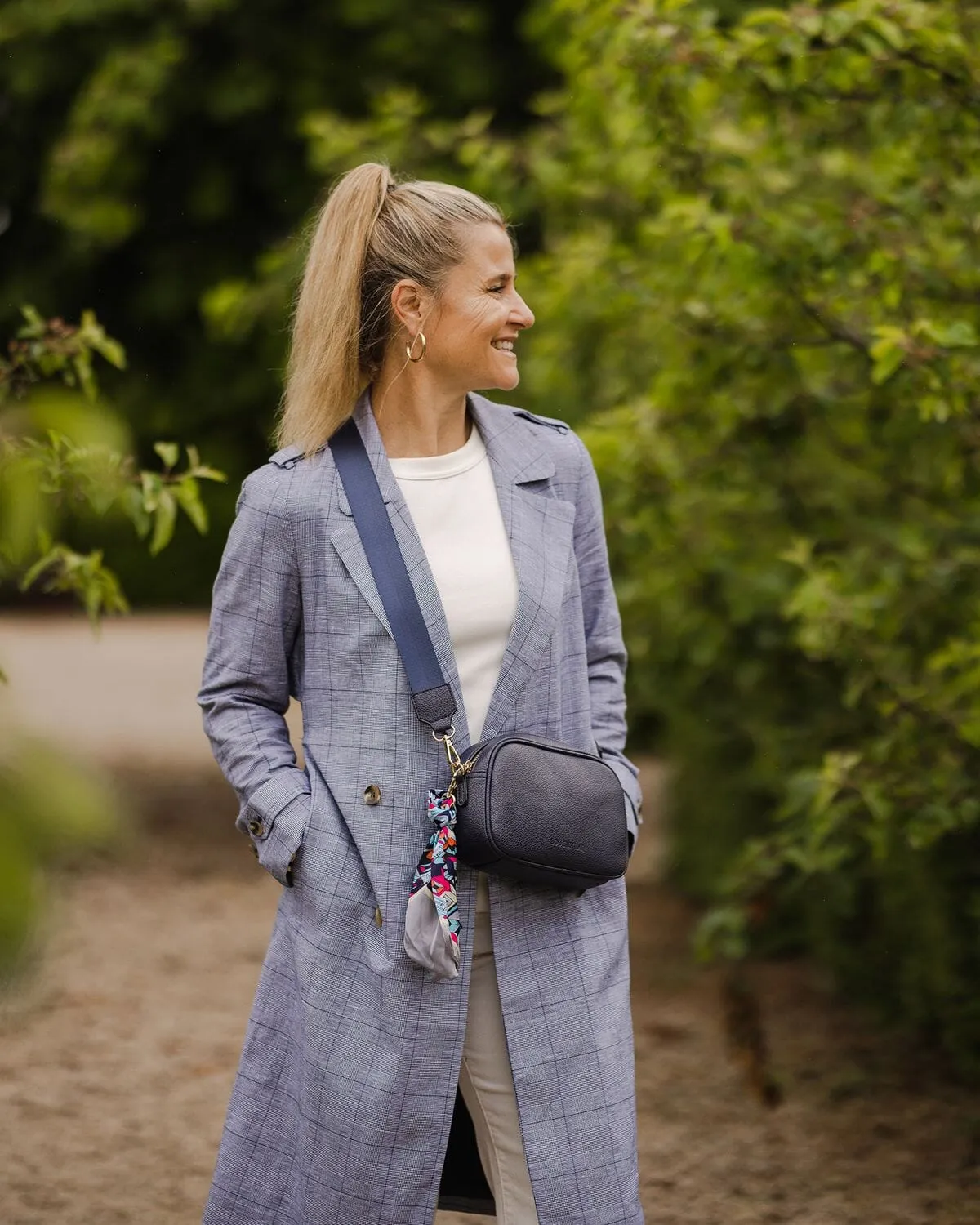 LOUENHIDE Jamie Crossbody Bag - Navy