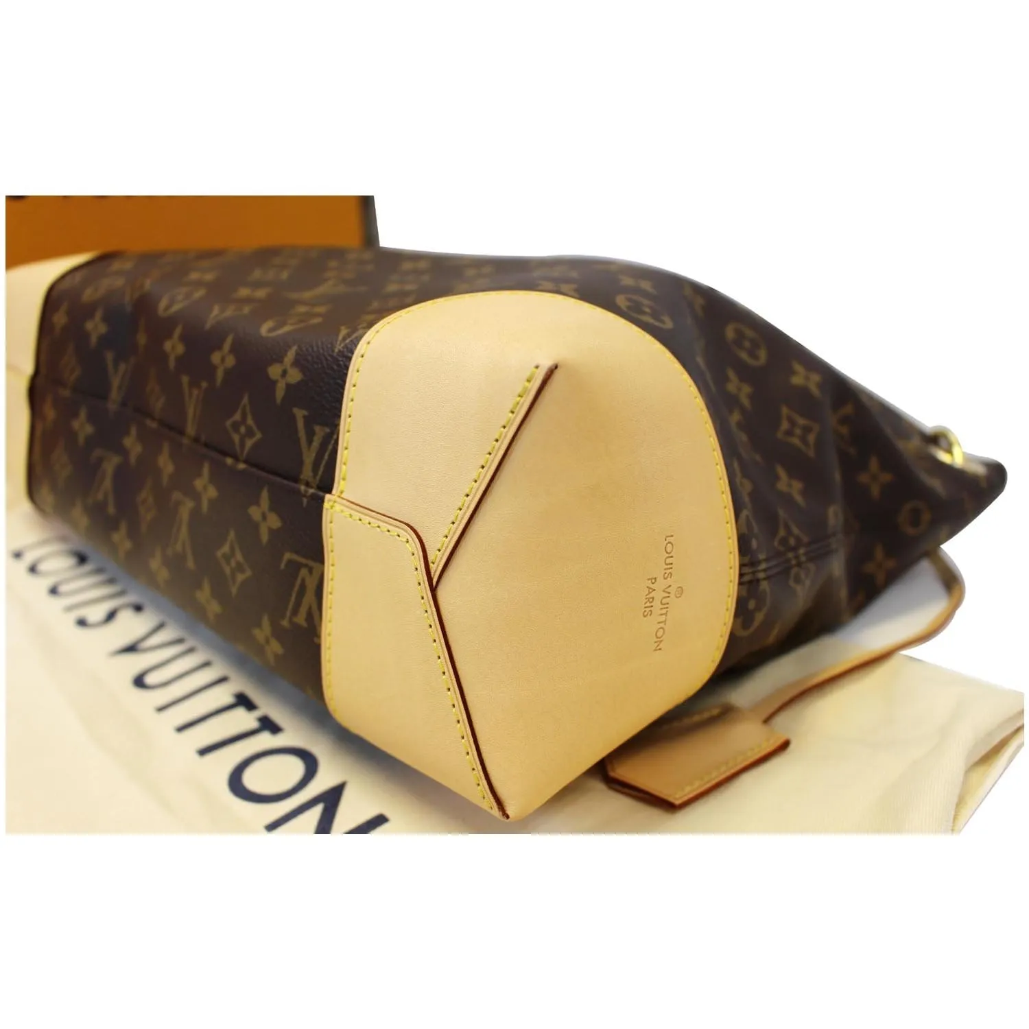 LOUIS VUITTON Berri MM Monogram Canvas Shoulder Bag Brown
