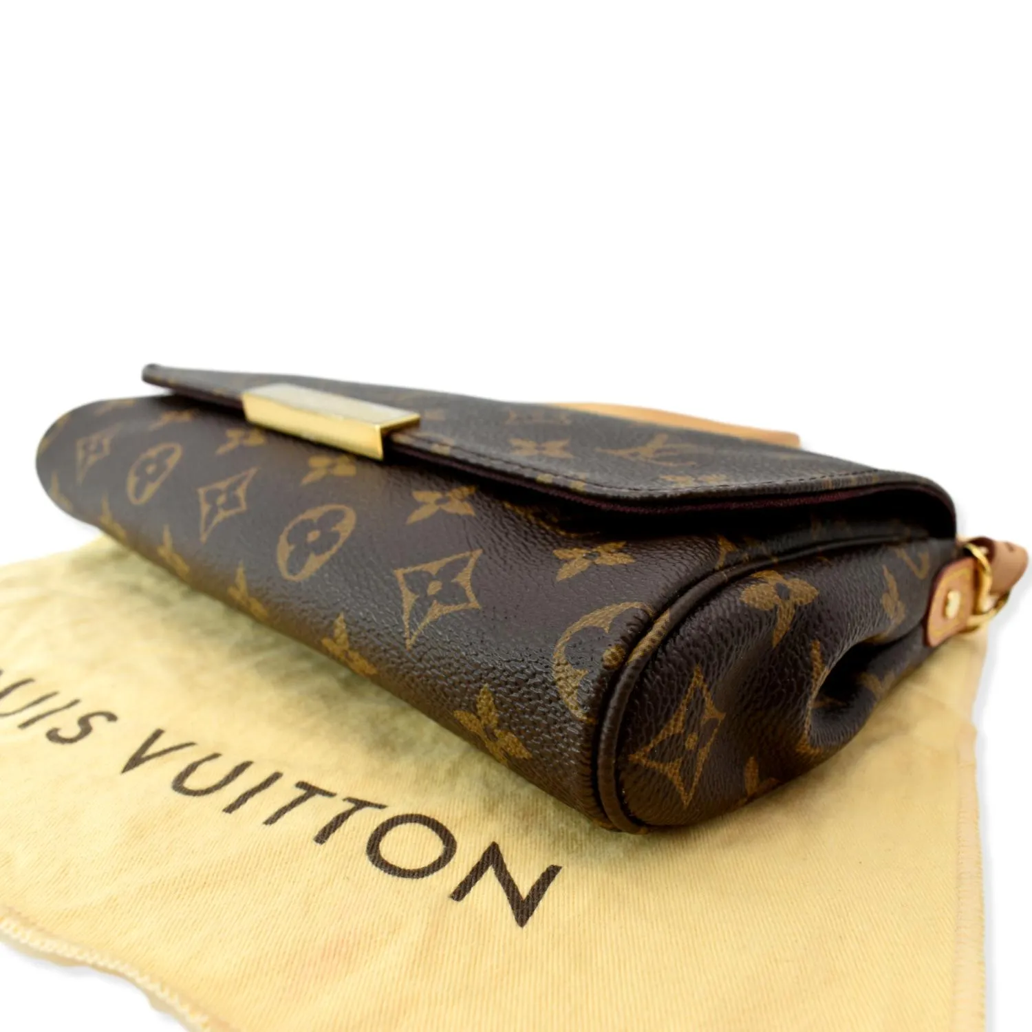 LOUIS VUITTON Favorite MM Monogram Canvas Crossbody Bag Brown