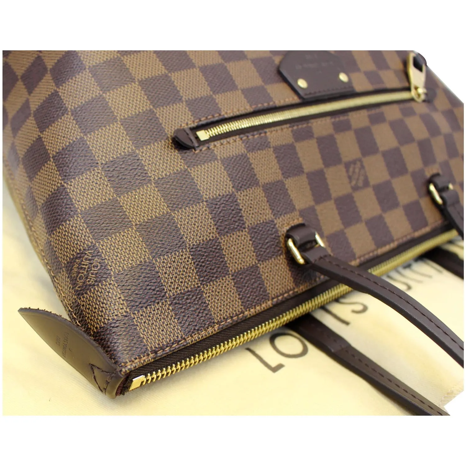 LOUIS VUITTON Iena PM Damier Ebene Shoulder Bag Brown
