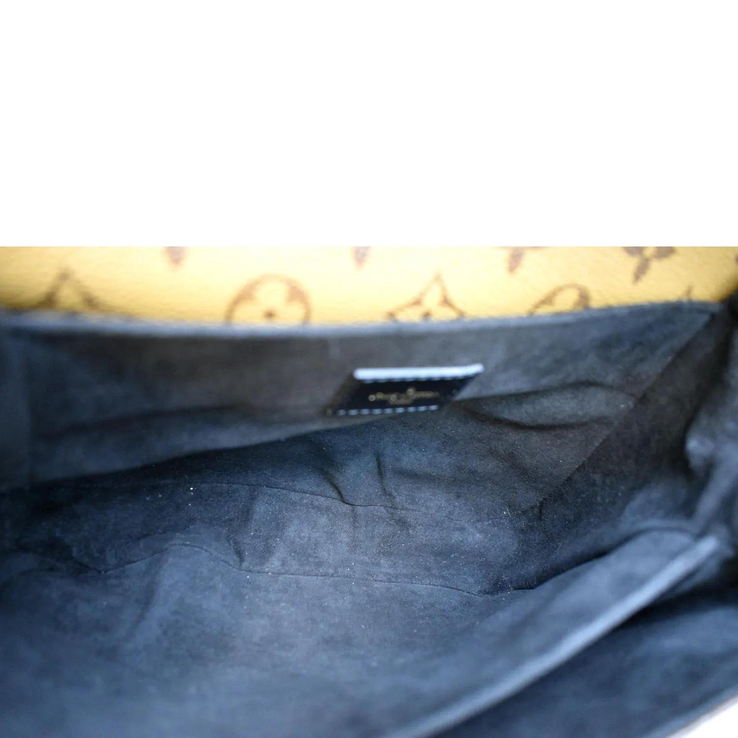 LOUIS VUITTON Metis Pochette Reverse Monogram Canvas Crossbody Bag Brown