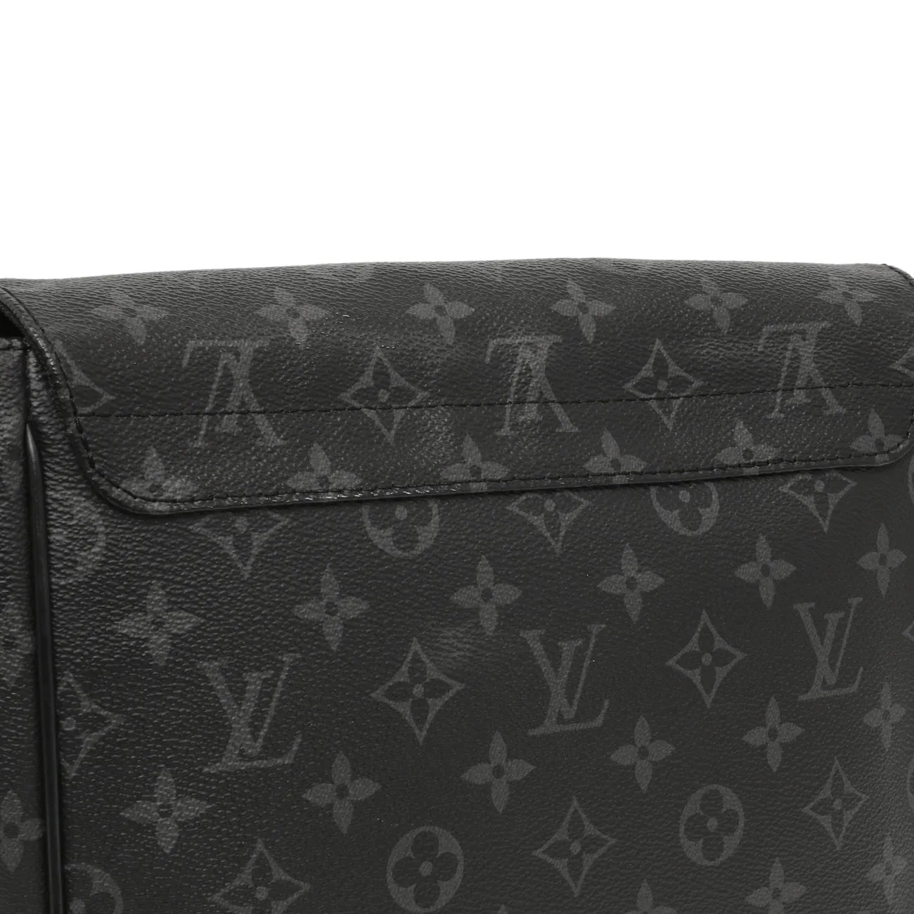 Louis Vuitton Monogram Eclipse District PM