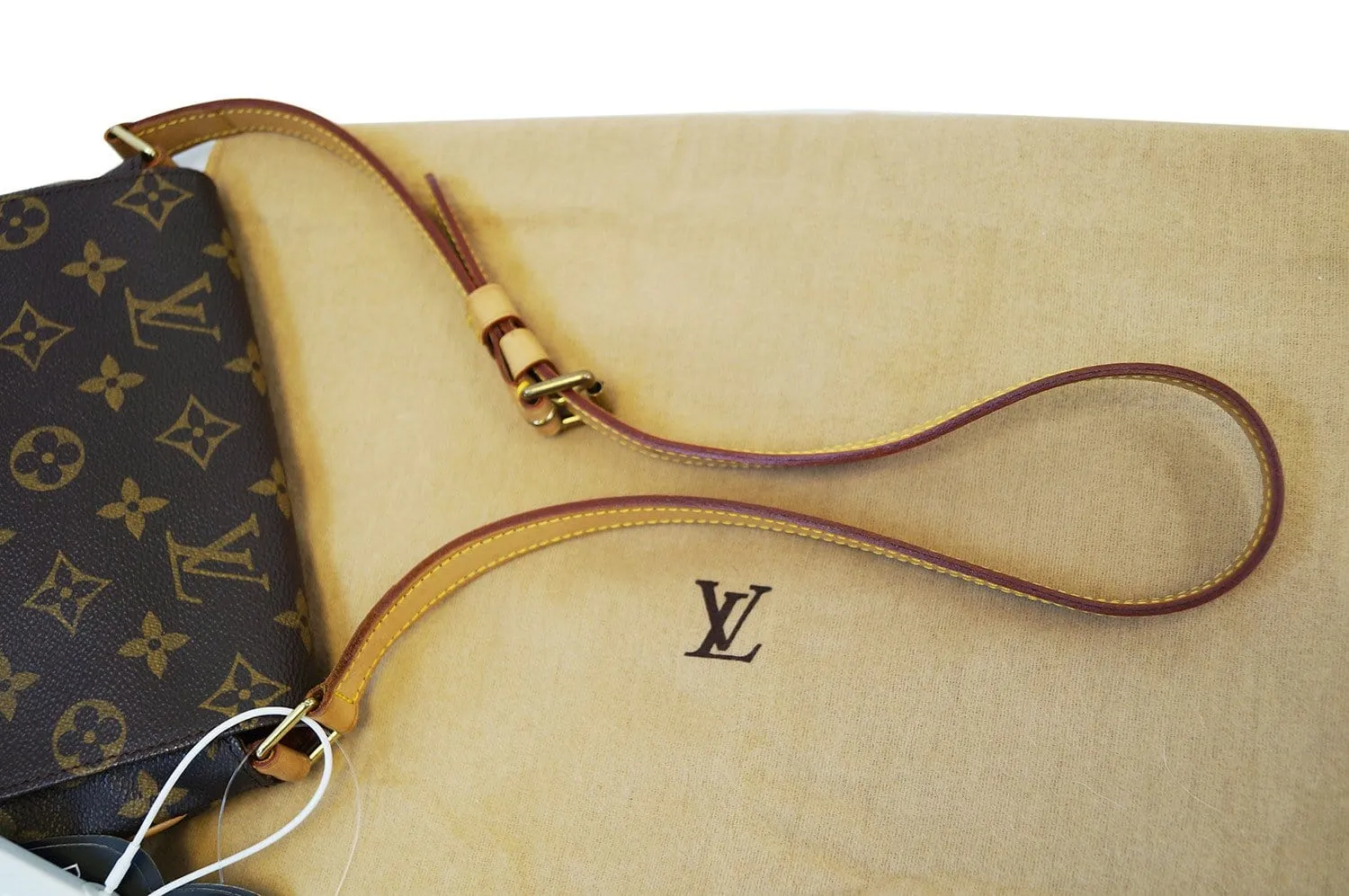 LOUIS VUITTON Monogram Musette Salsa Brown Shoulder Bag