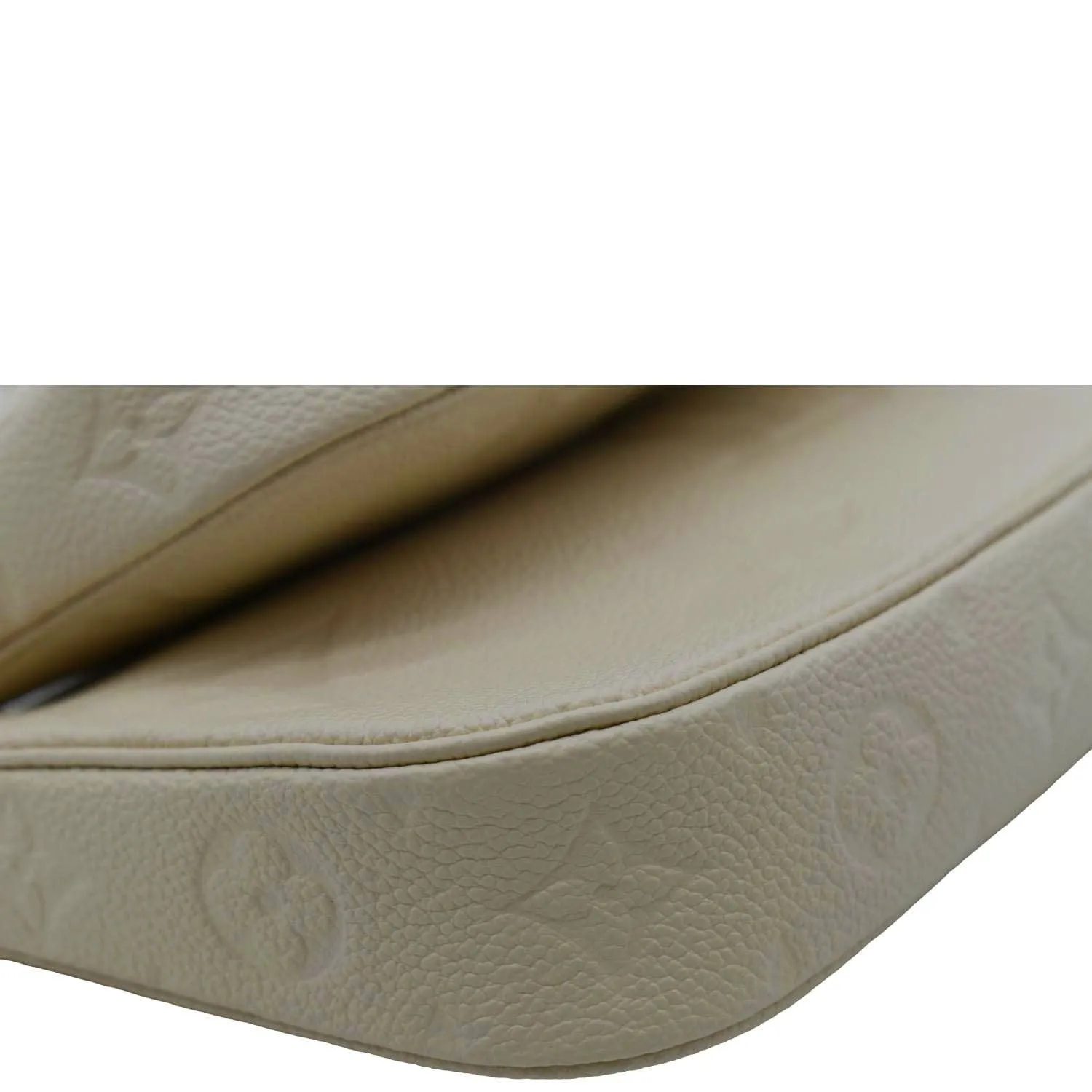 LOUIS VUITTON Multi Pochette Accessoires Monogram Empreinte Shoulder Bag Cream