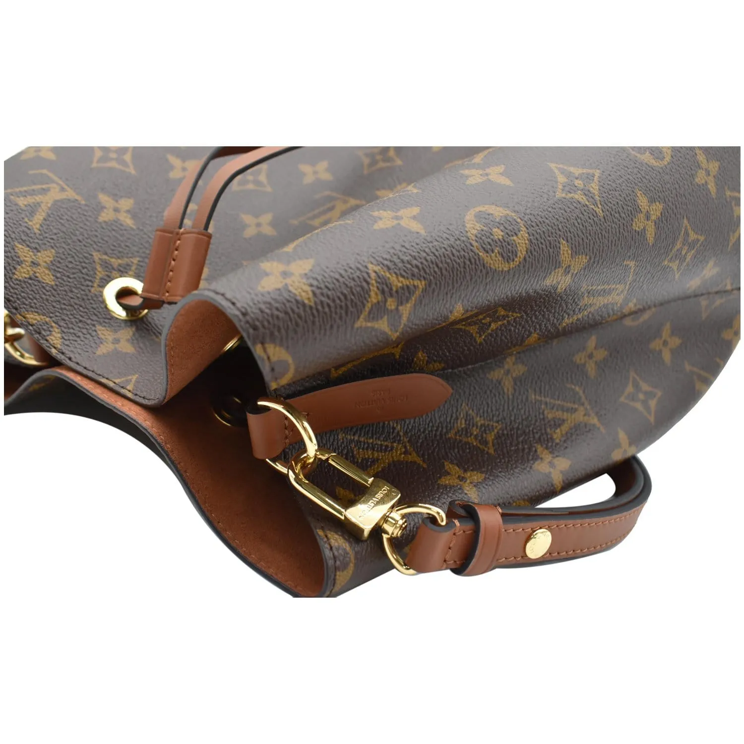 LOUIS VUITTON NeoNoe Monogram Canvas Shoulder Bag Caramel
