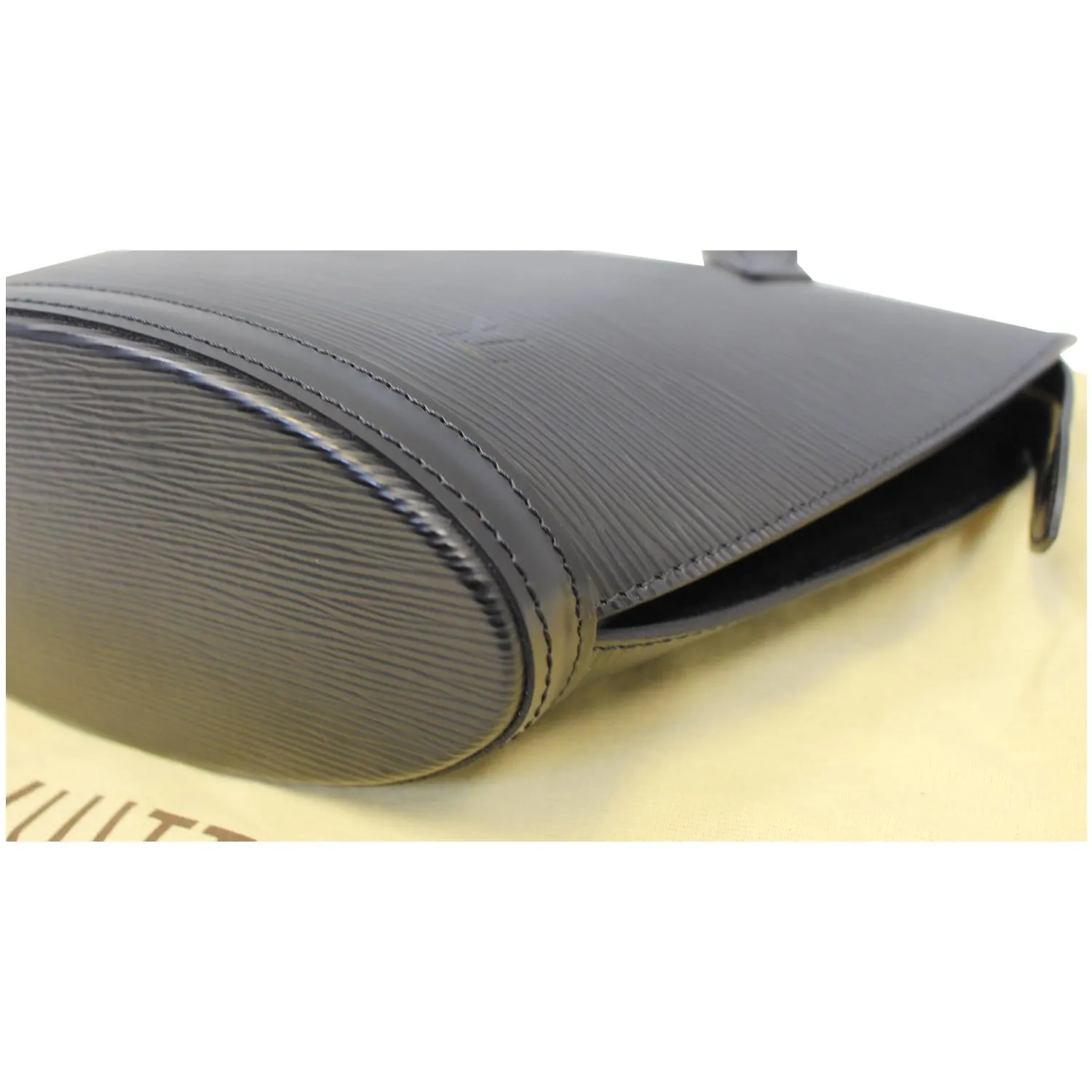 LOUIS VUITTON Saint Jacques Epi Leather Shoulder Bag Black
