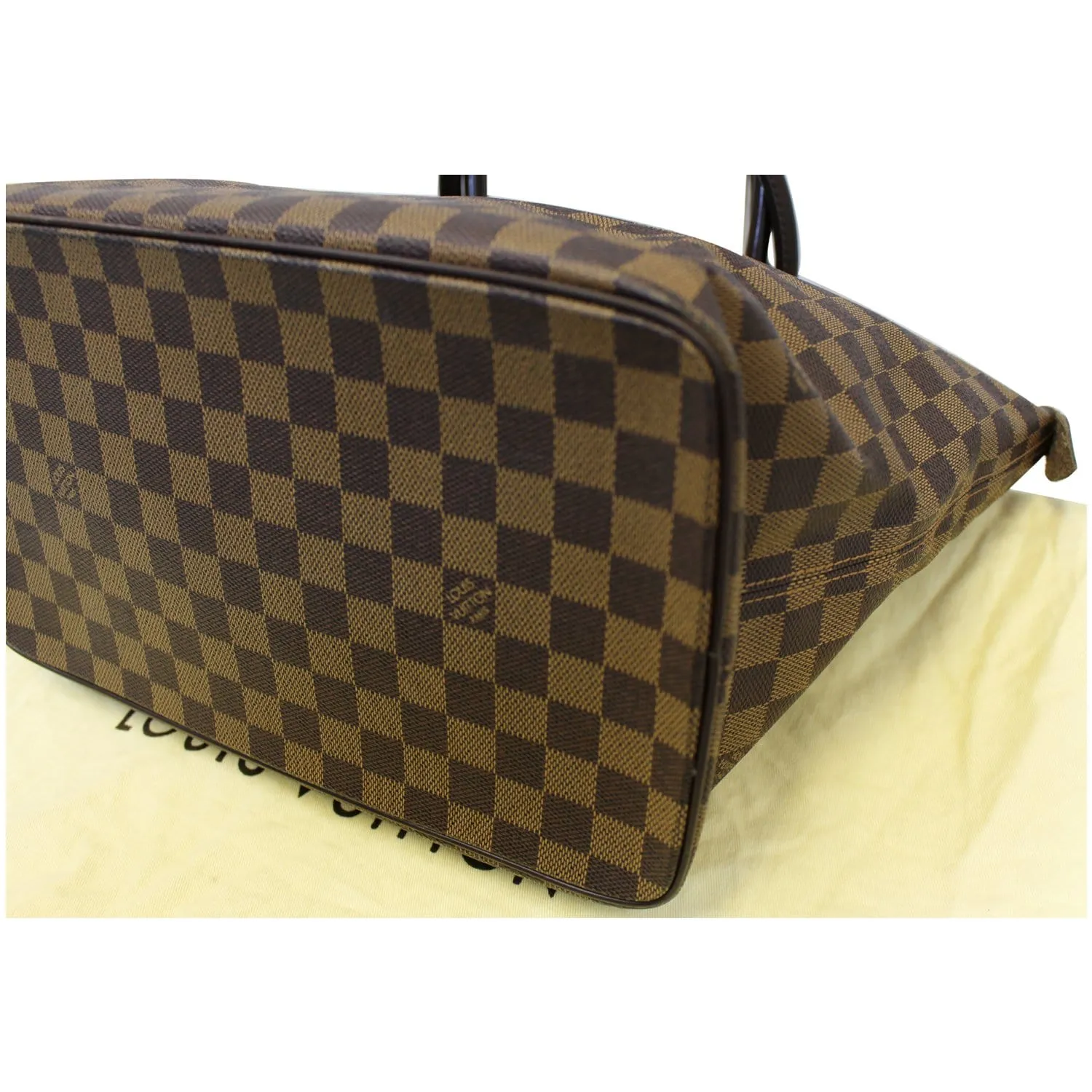 LOUIS VUITTON Saleya MM Damier Ebene Shoulder Bag