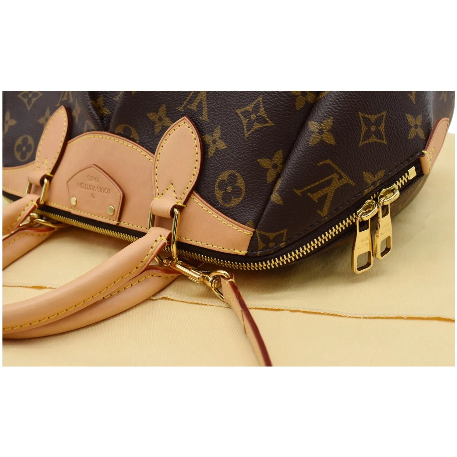 LOUIS VUITTON Segur Monogram Canvas Shoulder Crossbody Bag Brown