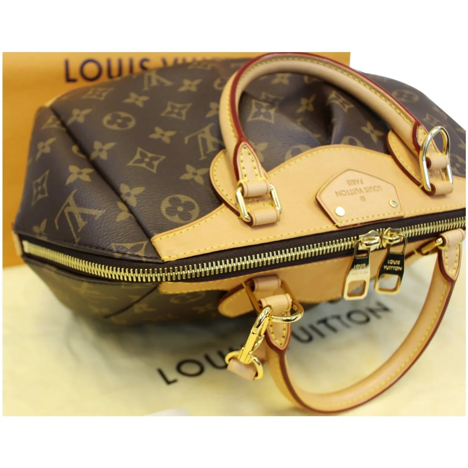 LOUIS VUITTON Segur Monogram Canvas Shoulder Handbag Brown