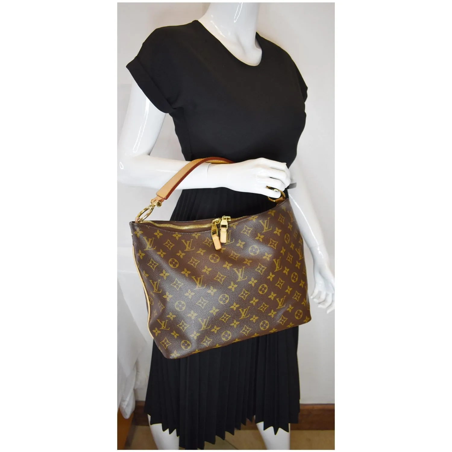 LOUIS VUITTON Sully PM Monogram Canvas Shoulder Bag Brown