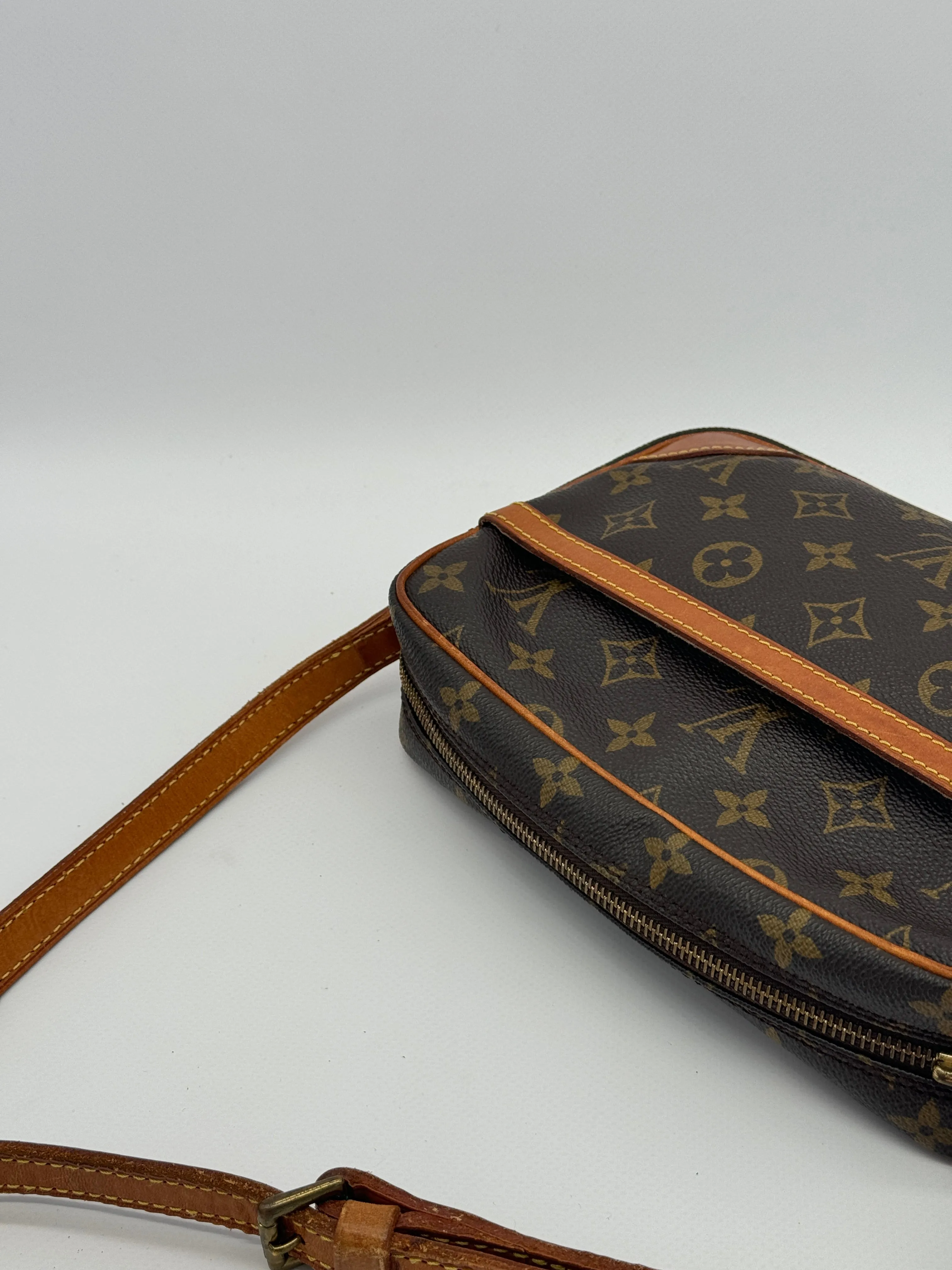 Louis Vuitton Trocadero 23