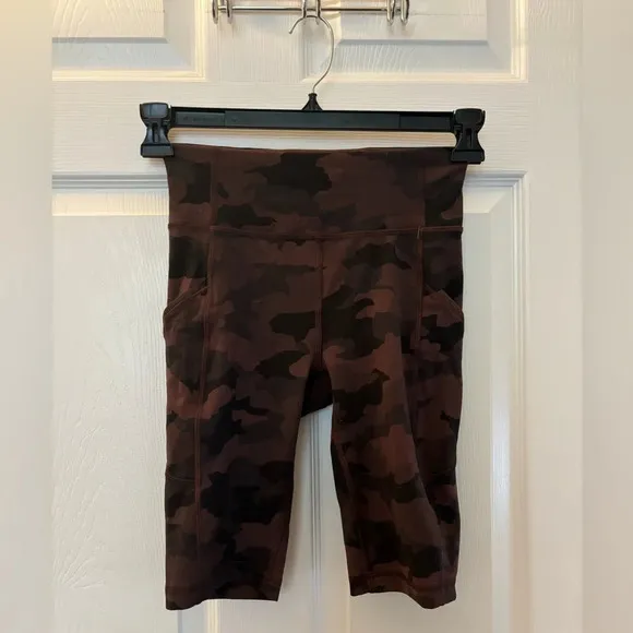 Lululemon Invigorate High-Rise Short 10&quot;Heritage 365 Camo Brown Earth Multi