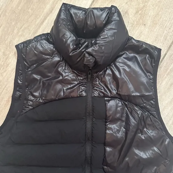 Lululemon Navigation Stretch Down Vest Size 0